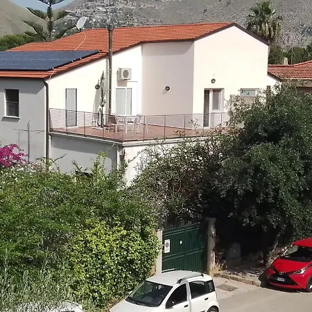 Principessa Jolanda Ferienhaus Mondello